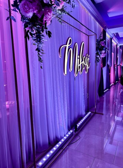 Nieporęt Sala Magnacka dekoracja światłem